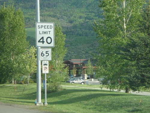 US-40 East - Speed Limits in Imperial and Metric