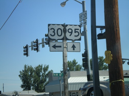 US-95 North/US-30 West at Split