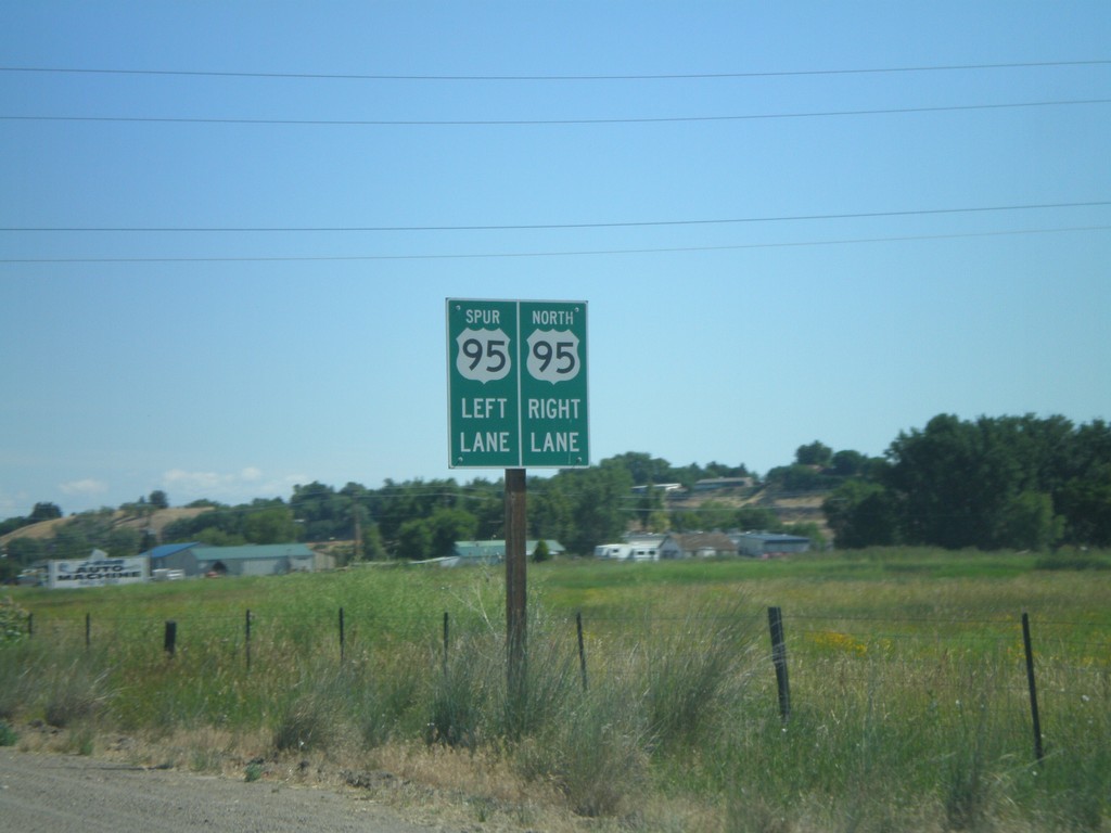 US-95 North Approaching US-95 Spur (Payette)