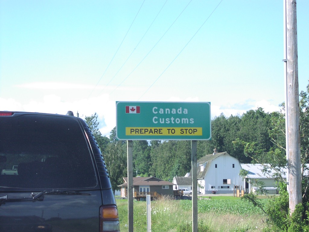 WA-539 North At Canada Customs