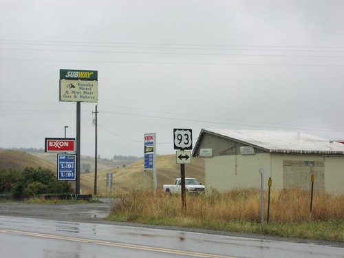 End MT-37 North at US-93