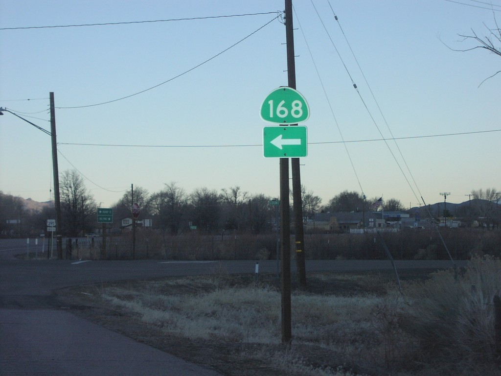 US-395 South at CA-168 East