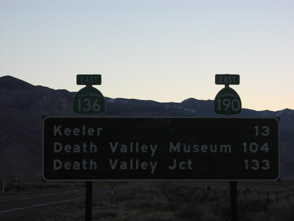 Distance Marker on CA-136 East