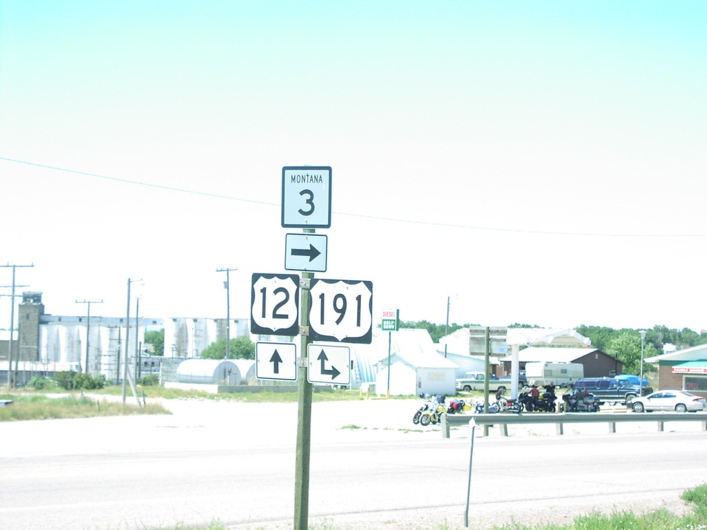 US-12 West/MT-3 North at US-191