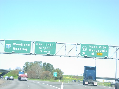 I-5 North at CA-99/Yuba City Exit