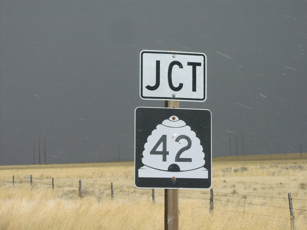 Jct. UT-42 on UT-30 East