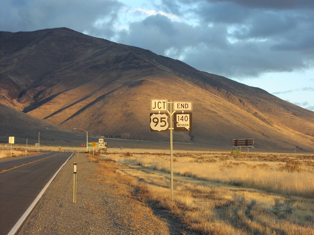 End NV-140 East at US-95