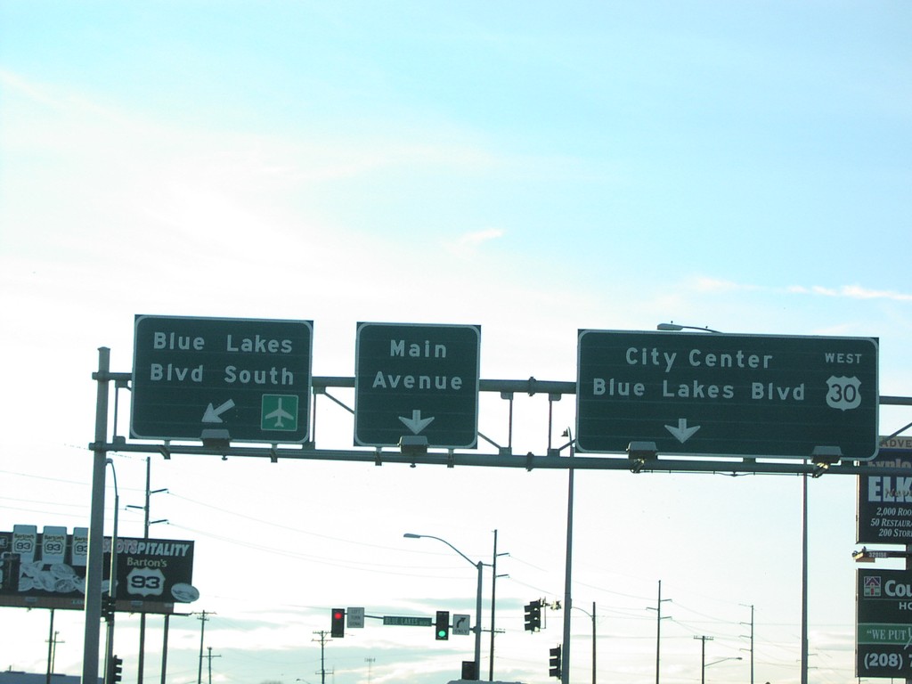 US-30 West at Blue Lakes Blvd.