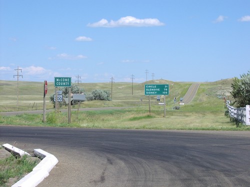 MT-200 East - Entering McCone County