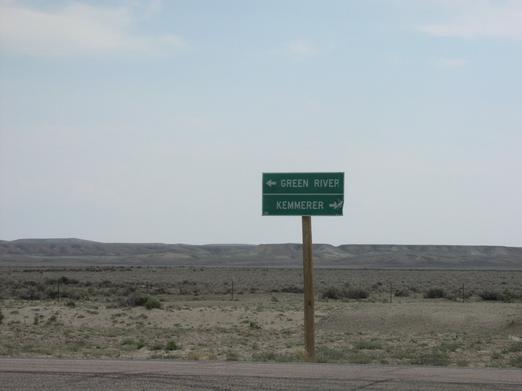 End WY-28 at WY-372