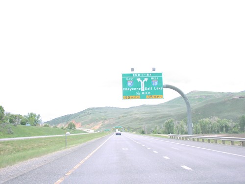 End I-84 East - 1/2 Miles