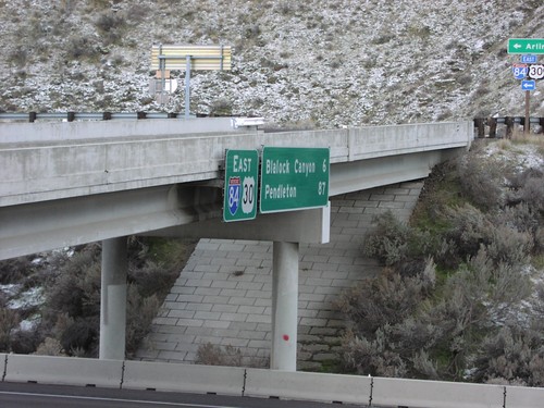 I-84/US-30 East - Distance Marker at Exit 123