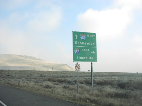 End WA-14 East at I-82