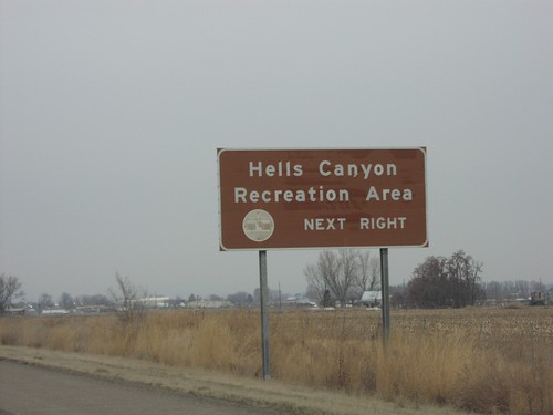 I-84 West - Use Exit 3 For Hells Canyon Rec. Area