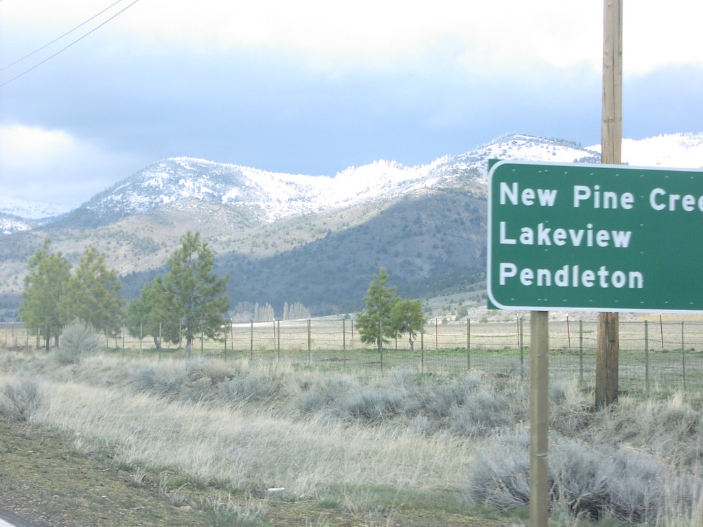 US-395 North - Distance Marker