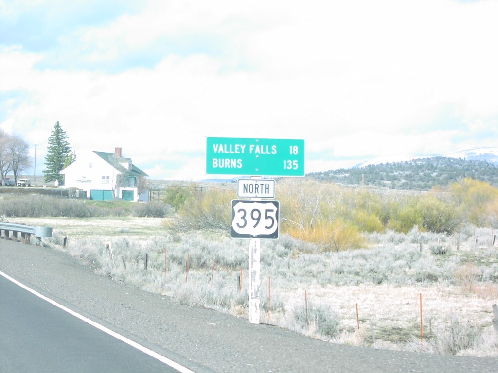 US-395 North - Distance Marker