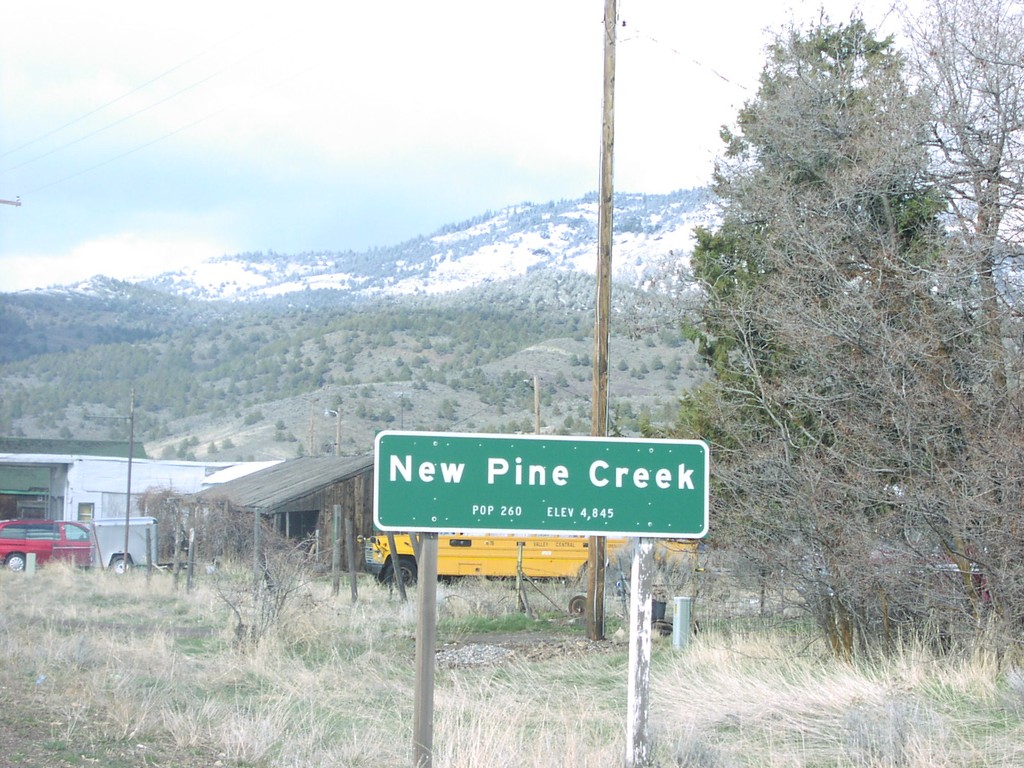 US-395 North - New Pine Creek