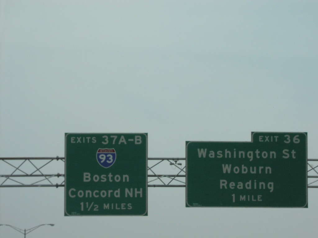 I-95 North Exits 37AB and 36 (I-93 Jct.)