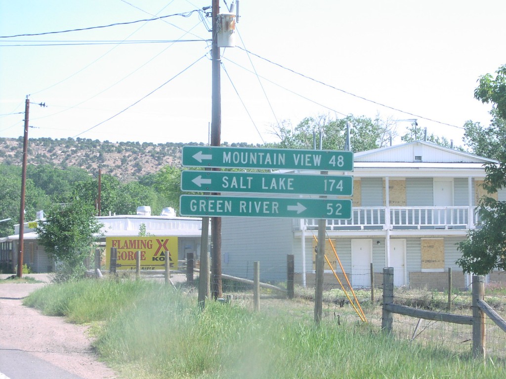 End UT-44 North at UT-43