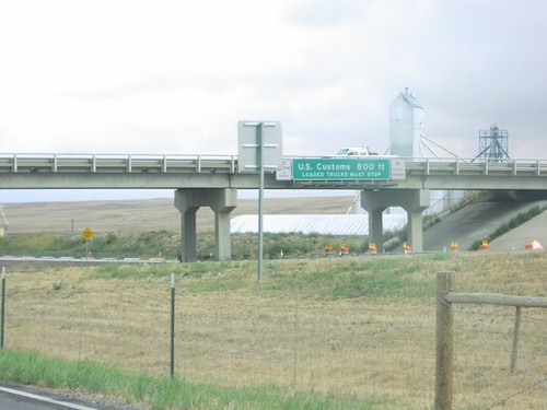 I-15 North Approaching US Customs