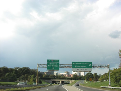 VA-110 North (GW Parkway) at Memorial Bridge