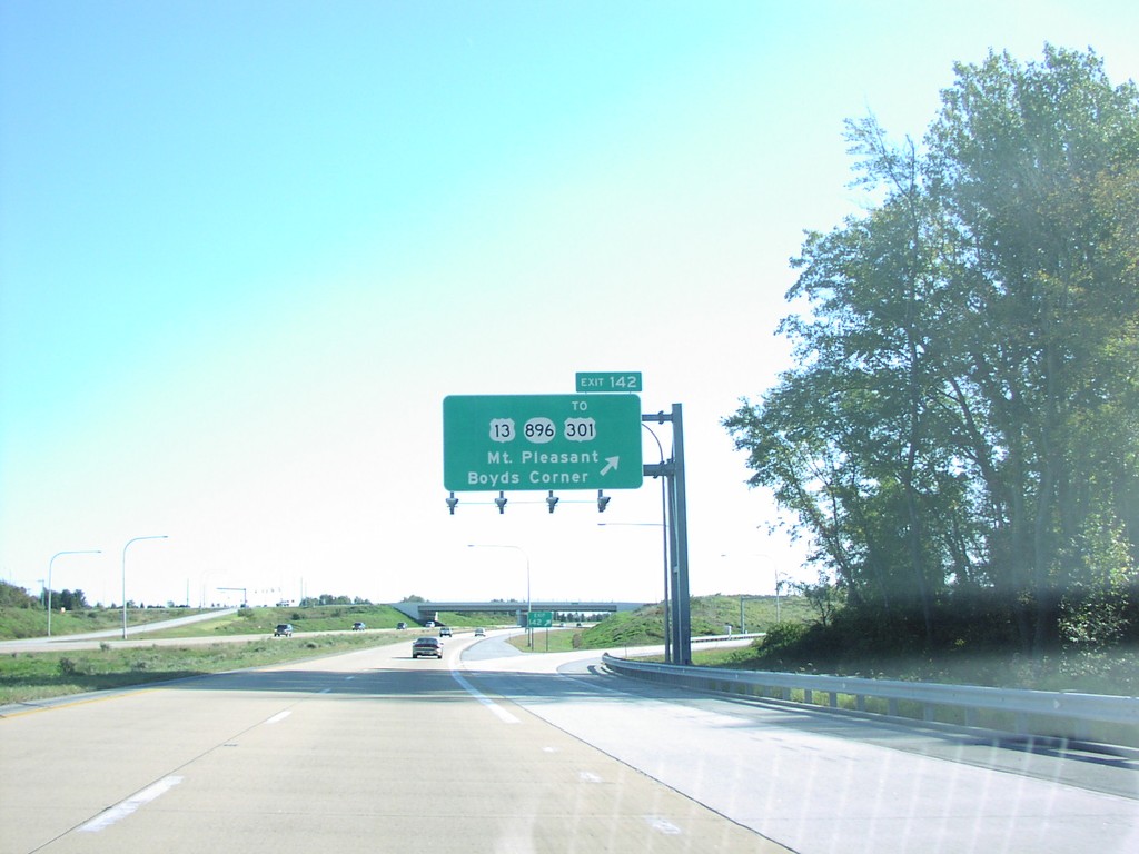 DE-1 South Exit 142