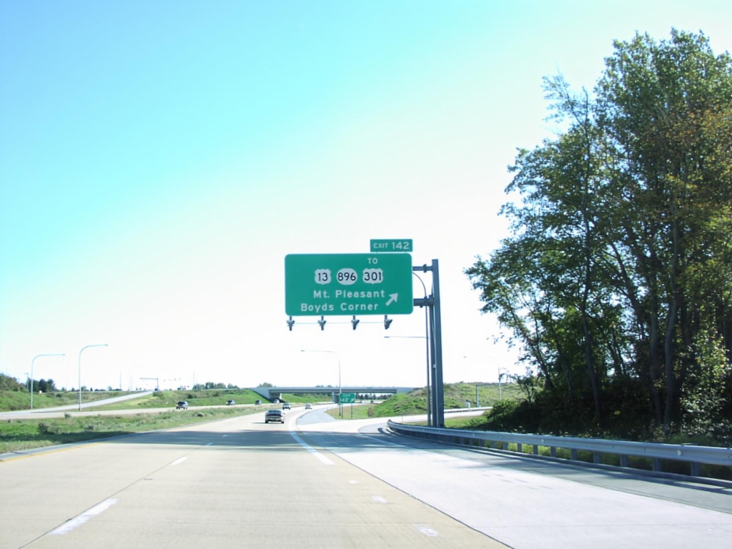 DE-1 South Exit 142