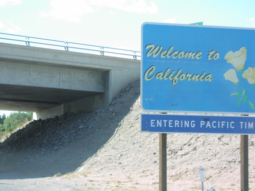 I-8 West - Welcome To California