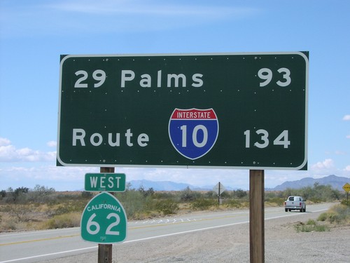 CA-62 West - Distance Marker