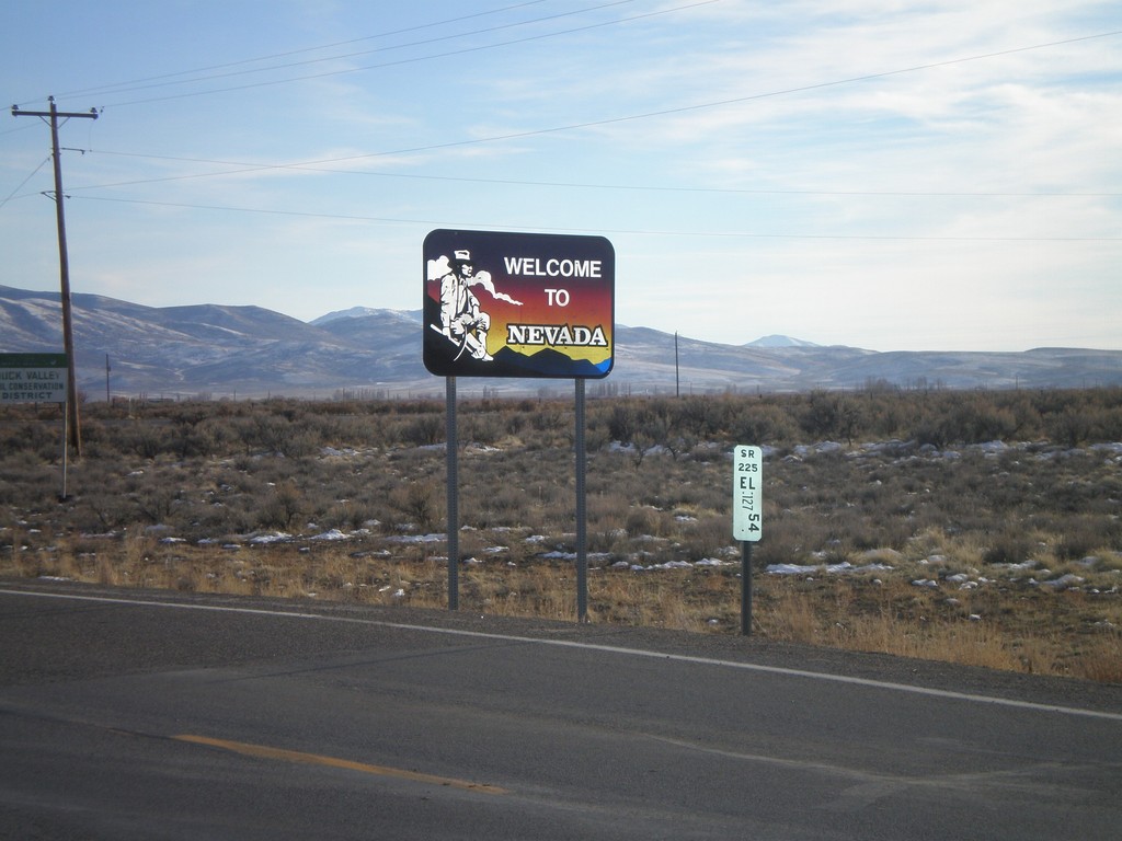 Welcome To Nevada - NV-225 South