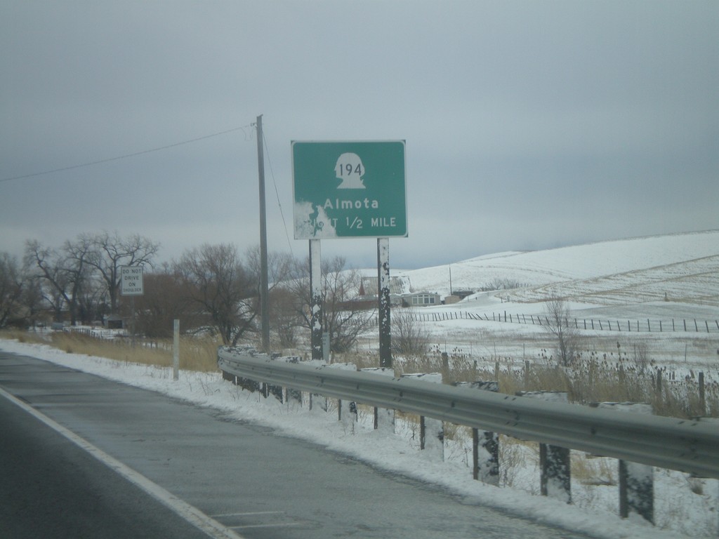 US-195 South Approaching WA-194