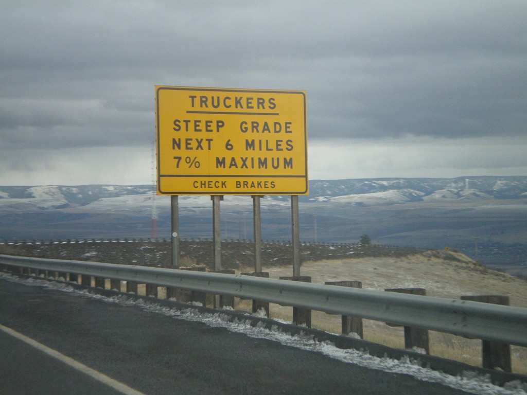 US-95 South - Lewiston Hill Trucker Warning