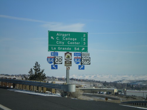 US-30 at I-84/US-395 Exit 207 Onramp