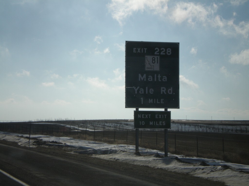 I-84 East - Exit 228