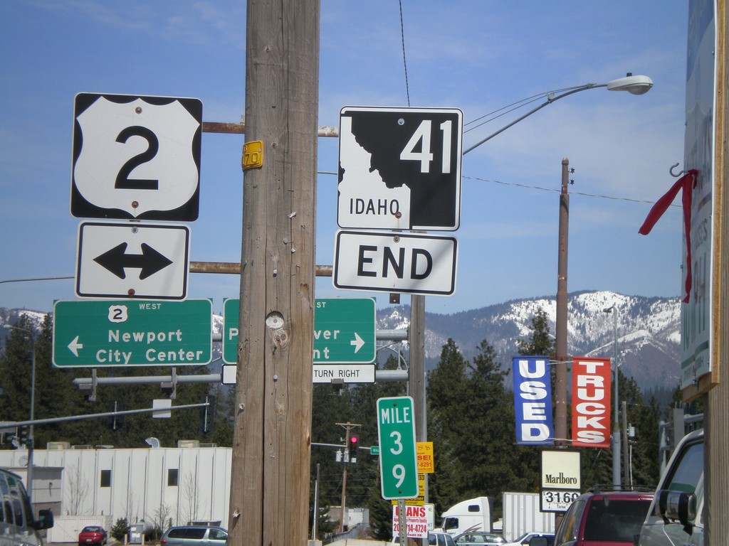 End ID-41 North at US-2