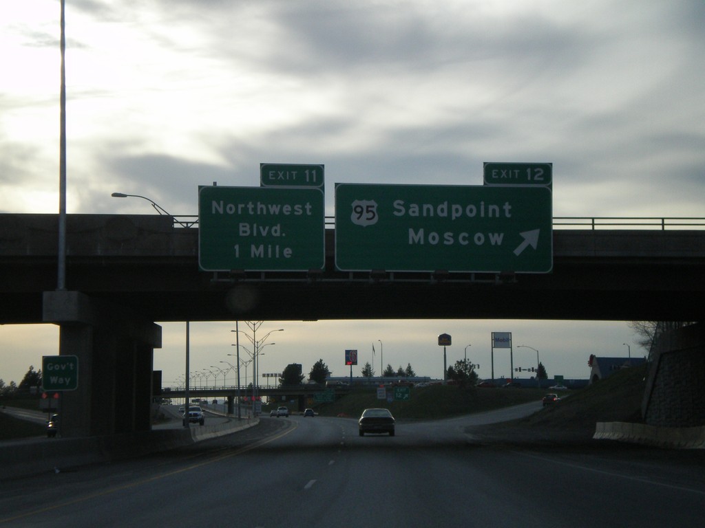 I-90 West - Exits 12 and 11