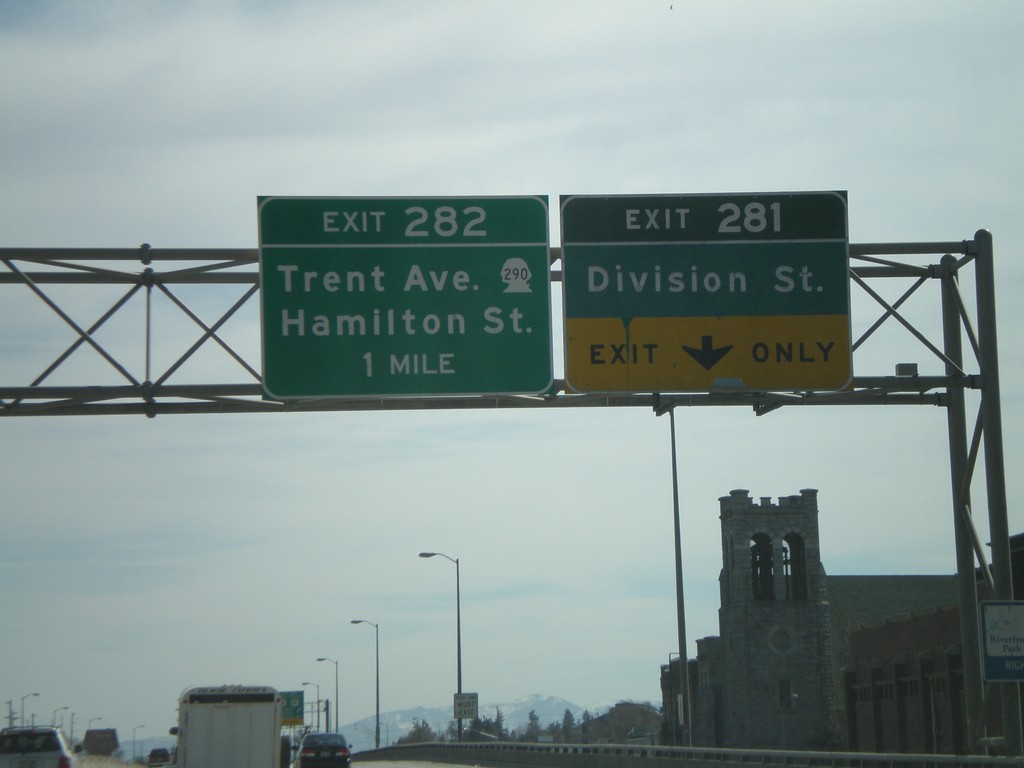 I-90 East - Exits 281 and Exit 282