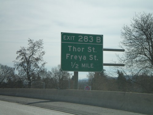 I-90 East - Exit 283B