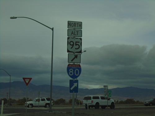 Alt. US-50 West at Alt. US-95 Roundabout