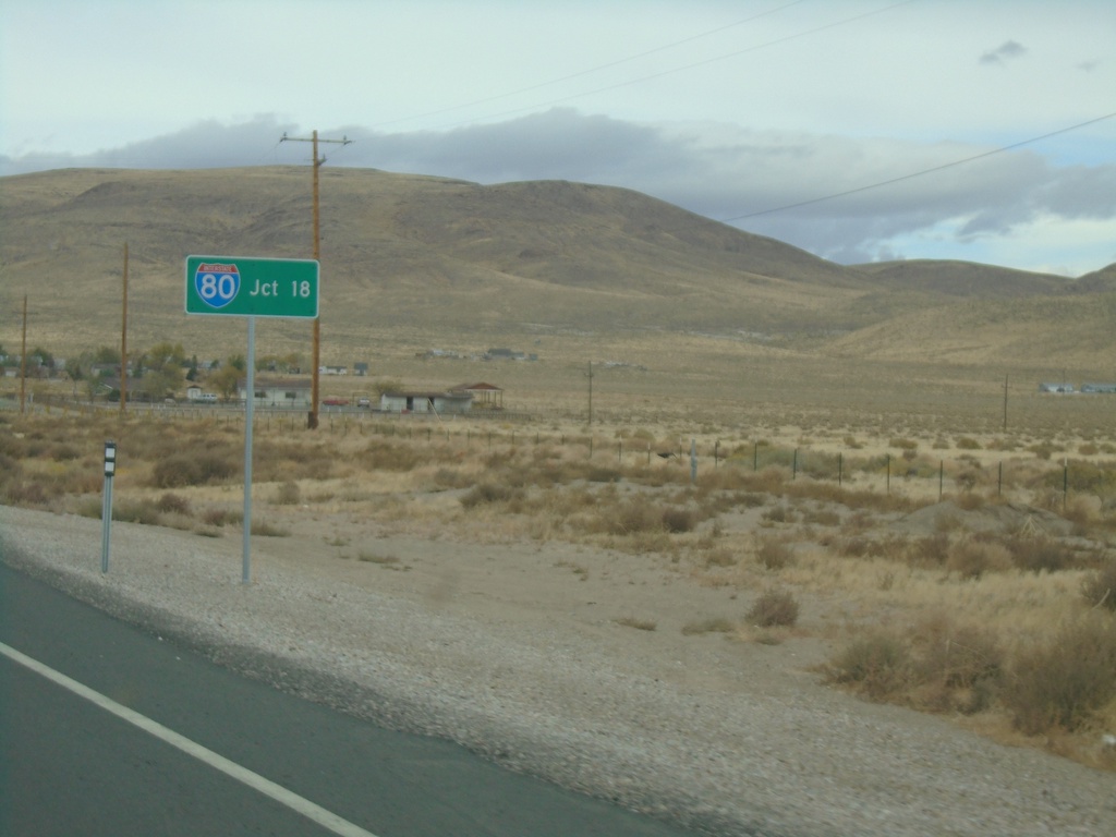 NV-439 North - Distance Marker