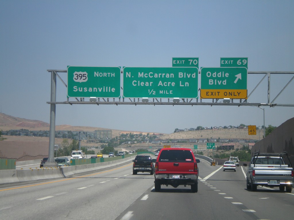 US-395 North Exit 69 and Exit 70