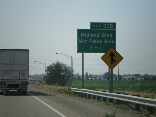 I-84 West - Exit 33B