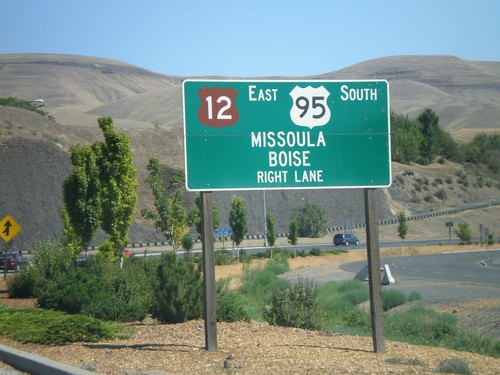 US-12 East Approaching US-95