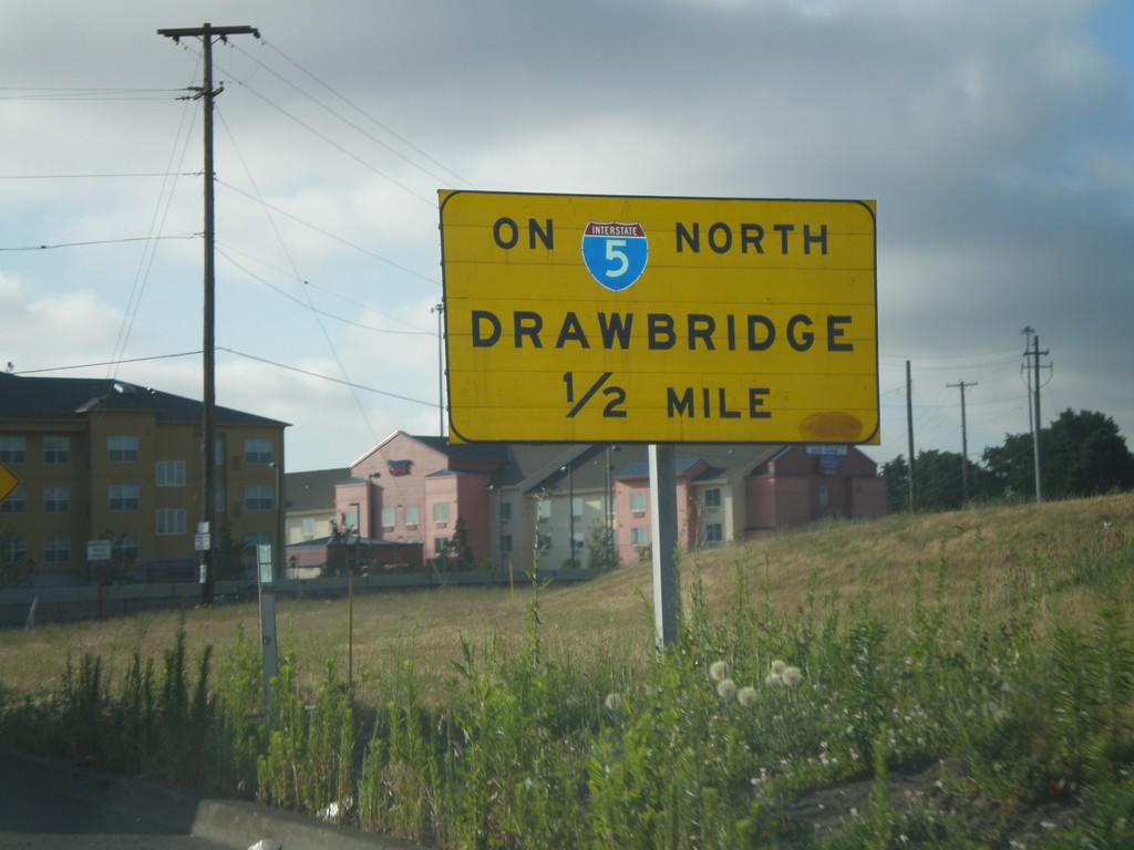 I-5 North Exit 307 Onramp - Drawbridge