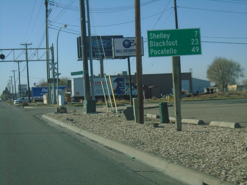 Bus. BL-15 South/US-26 West - Distance Marker