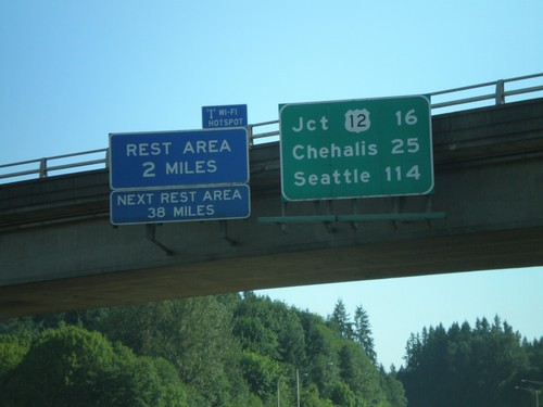 I-5 North - Distance Overhead