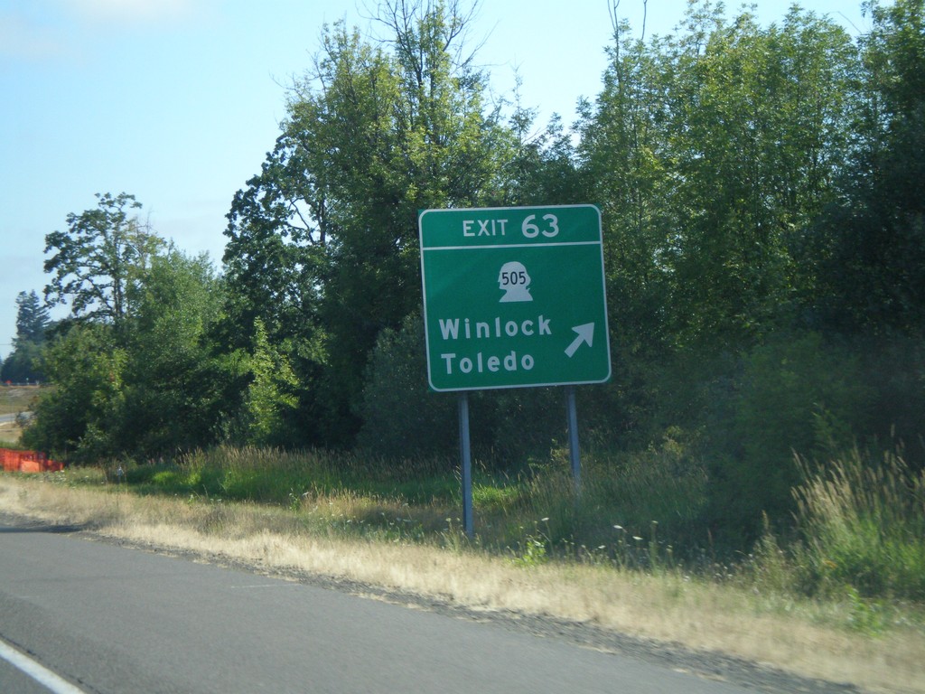 I-5 North - Exit 63