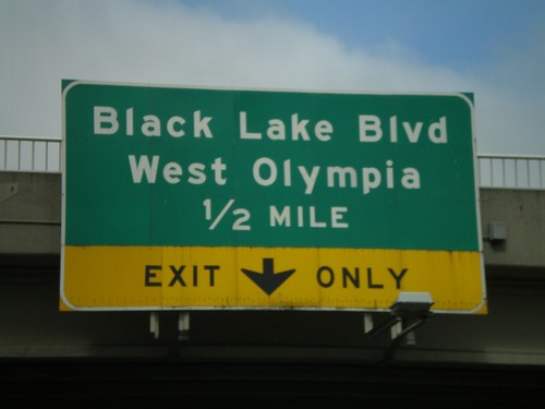 US-101 North Approaching Black Lake Blvd. Exit