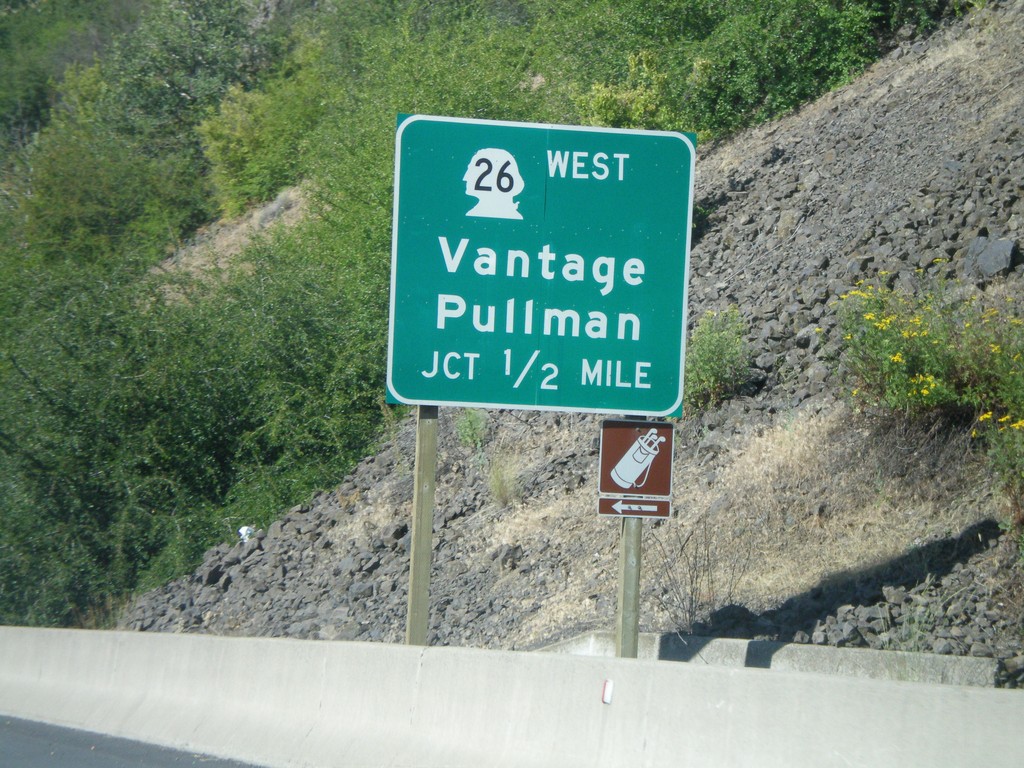 US-195 South Approaching WA-26