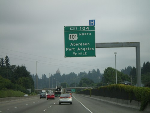 I-5 North - Exit 104